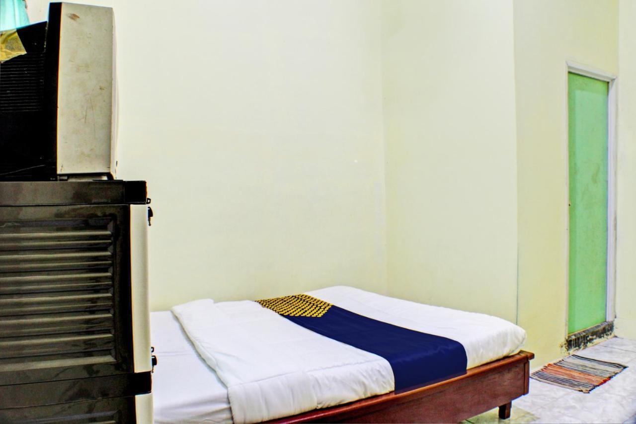 Spot On 93089 Homestay Kamar Hijau Syariah Bandar Lampung Bagian luar foto